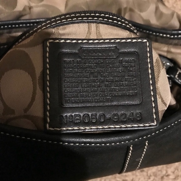(Repost) Auth Coach Purse - Picture 5 of 8